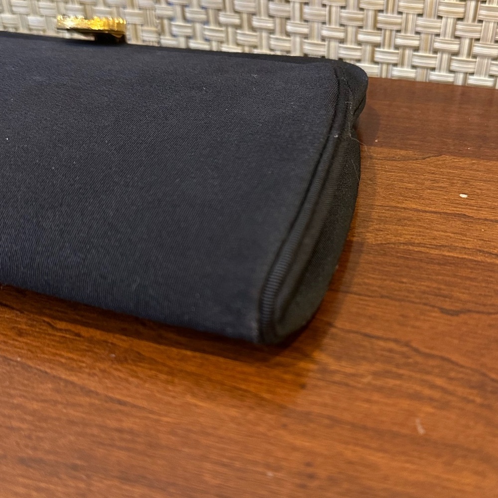 🌟HP🌟VTG 1950s-60s Black Fabric Evening Bag Matching Lift Clasp Gold Tone Chain - Picture 9 of 11